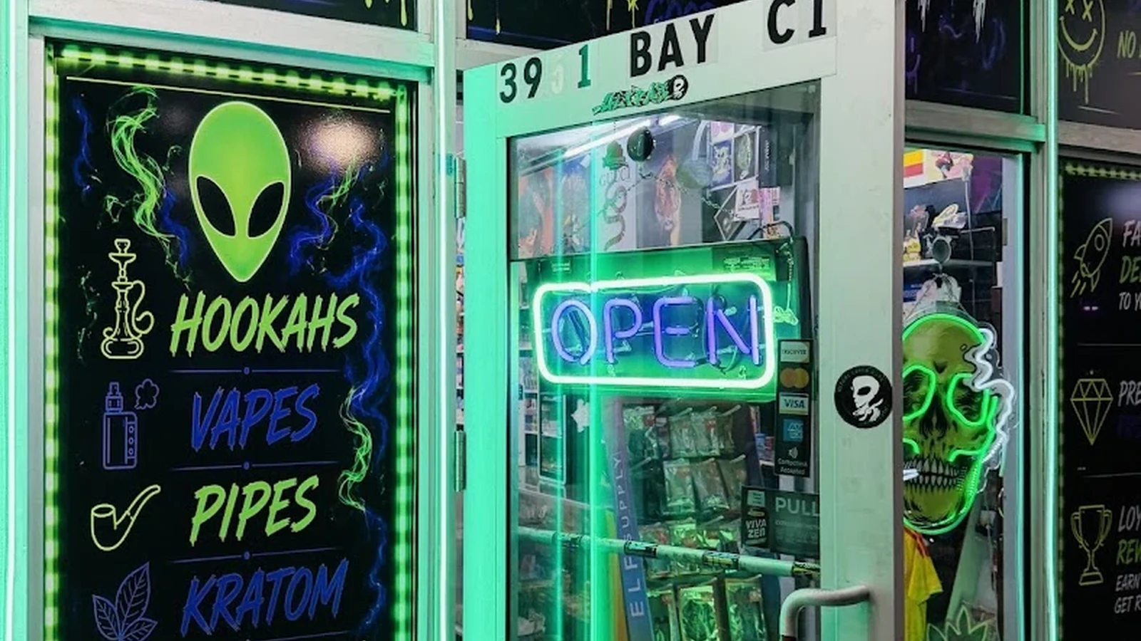 Inside Uvapor4all 24-hour vape and smoke shop at 3951 NW 7th St, Miami